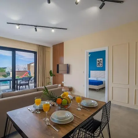 Villa Müstakil Havuzlu Lüks Solla
